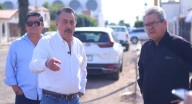 Javier Lamarque supervisa avances de pavimentación y drenaje en calle Tamaulipas en Cajeme