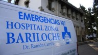 Un niño grave por un vuelco en la Ruta Nacional 237 lucha por su vida en el hospital de Bariloche