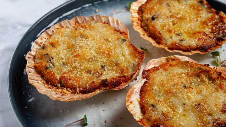 Are Your Scallops Fake? Here Are 5 Warning Signs To Watch For