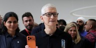Apple ya tendría reemplazo para Tim Cook: se trataría del padre del iPod