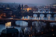 Emerging-Market Currencies Gain As Traders See Rate Cuts Ahead