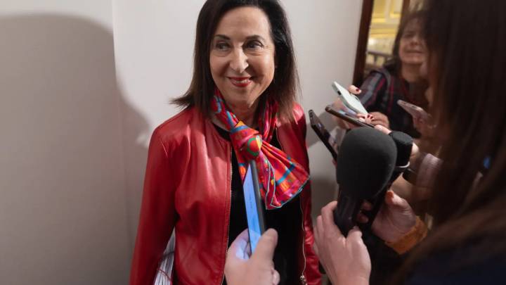 Robles responde a Yolanda Díaz que deje las "lamentaciones" y que se centre "en trabajar mucho en su ministerio"