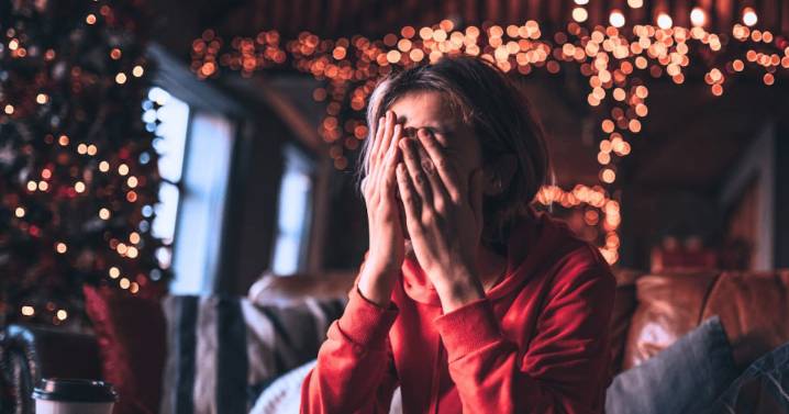 Duelo en Navidad: especialistas explican por qué diciembre intensifica el dolor y cómo afrontarlo