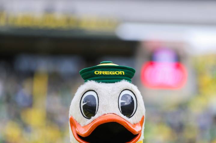 Oregon Ducks get No. 5 seed in College Football Playoff, to host James Madison