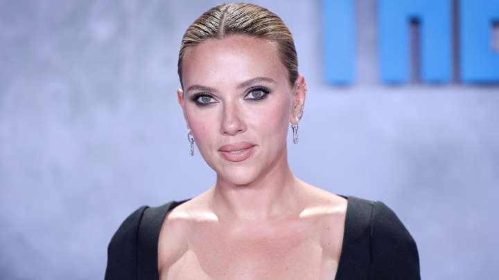 5 DC Comics Characters Scarlett Johansson Could Be Playing In The Batman 2