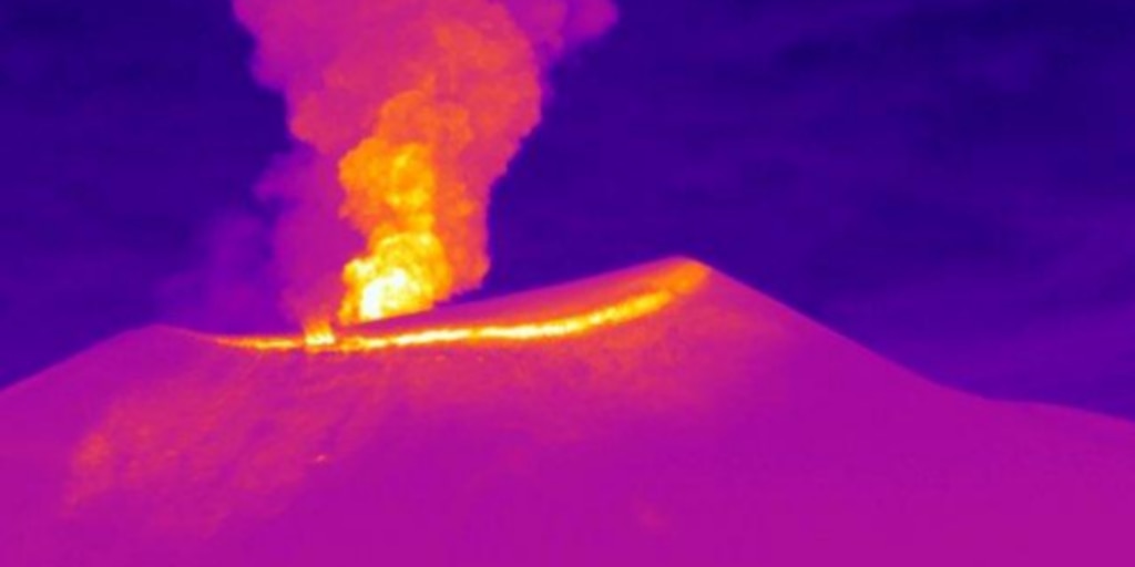 Volcán Puracé en alerta naranja: instalarán cámara térmica y nuevos sensores para reforzar el monitoreo