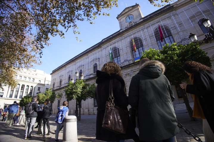 Ayuntamiento anuncia 40 nuevas plazas de empleo público y la restauración del 'Jardín de Blancanieves'