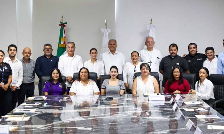 Resalta Ana Paty Peralta acciones en favor a la prevención en la educación