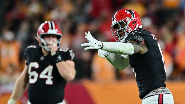 Thursday Night Football: Falcons upset Bucs 29