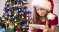 ¿A qué edad es bueno dar un celular como regalo de Navidad? Estudio alerta de posibles daños