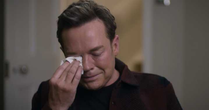 ITV's Stephen Mulhern breaks down in tears over devastating family death