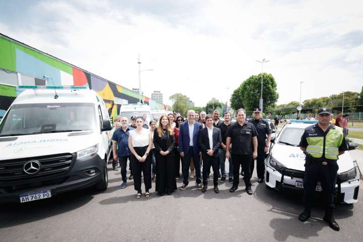 Kicillof entregó 30 patrulleros en Avellaneda para reforzar la seguridad
