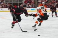 Deadspin | Flyers, Hurricanes begin weekend home-and-home in City of Brotherly Love