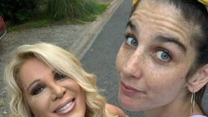 Juana Repetto confesó por qué está distanciada de su mamá