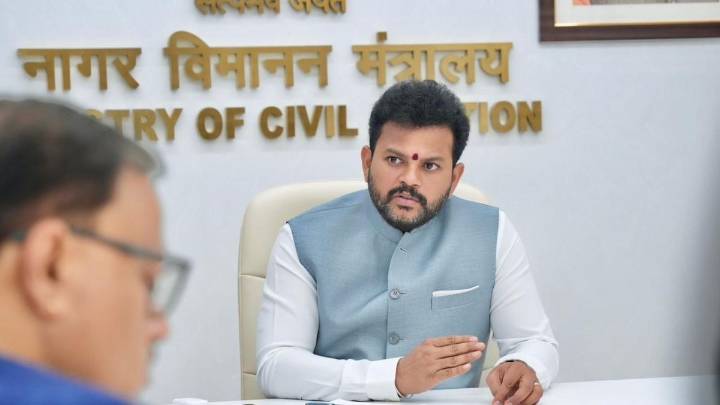 IndiGO cancels 500 flights, to operate 1,802 services on Monday: Ministry