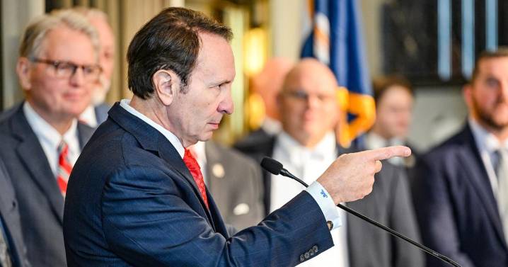 LA Gov. Jeff Landry and Lt. Gov spar over Border Patrol