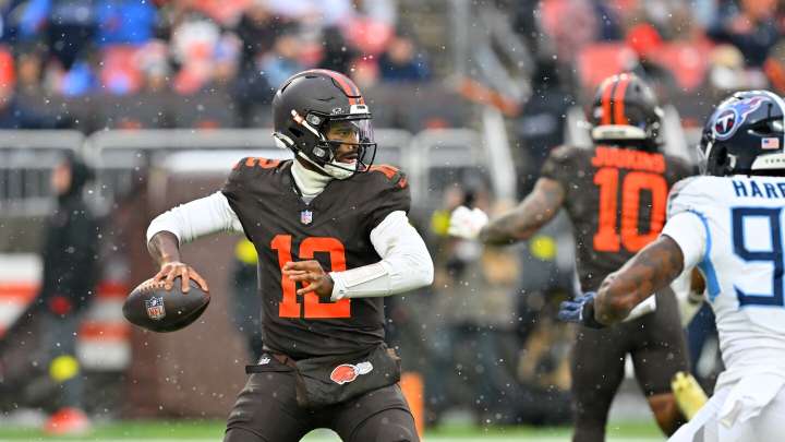 Shedeur Sanders: My focus is on the Bears, not the rest of the season or 2026