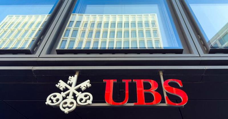 Swiss Government Moves to Dilute Part of Proposed UBS Capital Rules