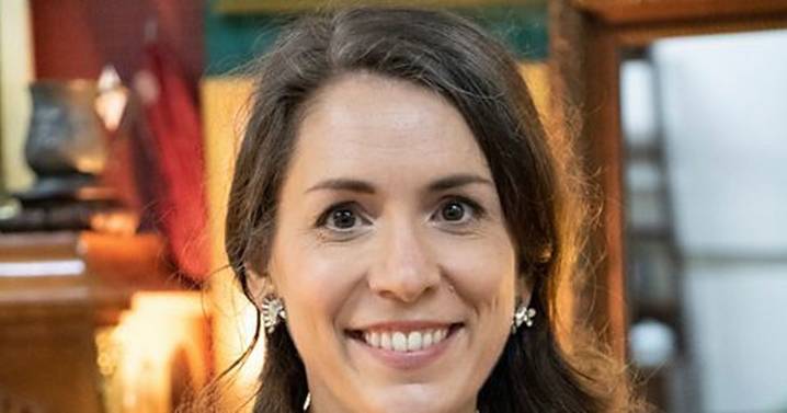 BBC Bargain Hunt Stephanie Connell's life off-screen and 'tough' admission