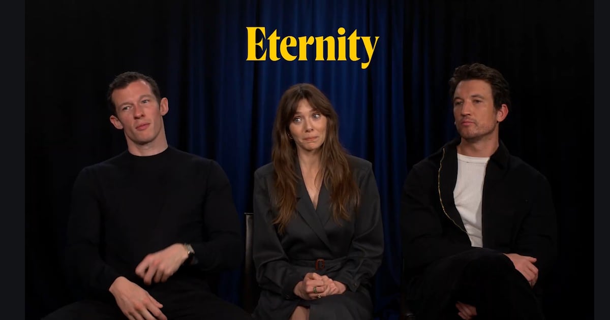 ¿Con quién pasarías la Eternidad? Así responden Miles Teller, Elizabeth Olsen y Callum Turner