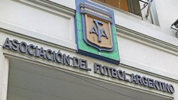La Policía Federal realizó allanamientos en la AFA y varios clubes por la causa relacionada a Sur Finanzas