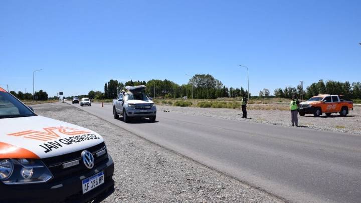 Controlarán a los conductores en las rutas de Neuquén durante el fin de semana largo