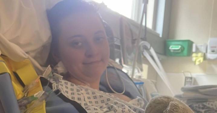 Headaches could be a sign of a stroke, expert warns