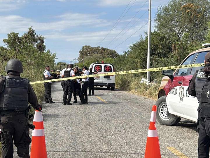 Joven atropella y mata a abuelito ciclista; también provoca la volcadura de una camioneta