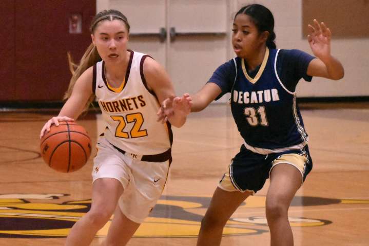 Will WRHS basketball repeat its league success after graduation departures?