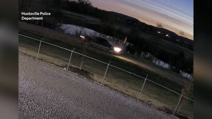 Huntsville Police still looking for driver in hit