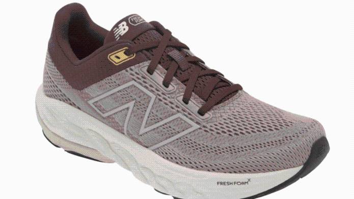 10 Best Walking Shoes Made for Comfort & Support, According to Podiatrists