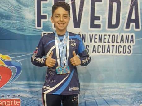 Guayanés Stefano Aiello Coronado, campeón nacional de los 100 metros libres