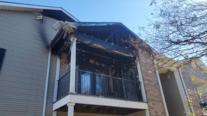 Early morning fire forces evacuations at Tyler apartment complex