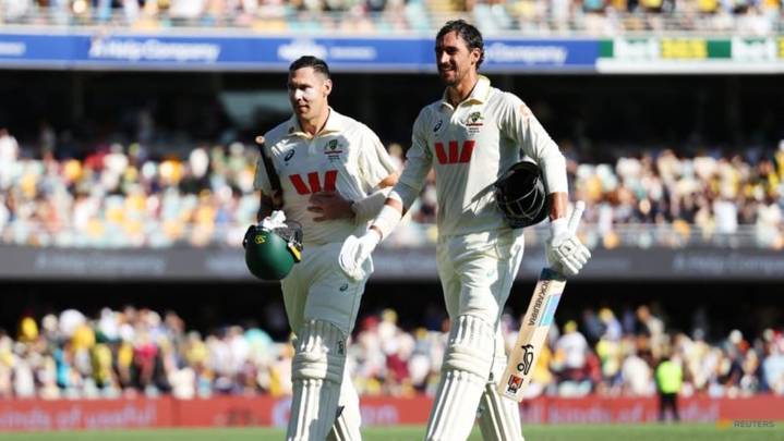Australia 450-8, lead by 116 runs in second Ashes test