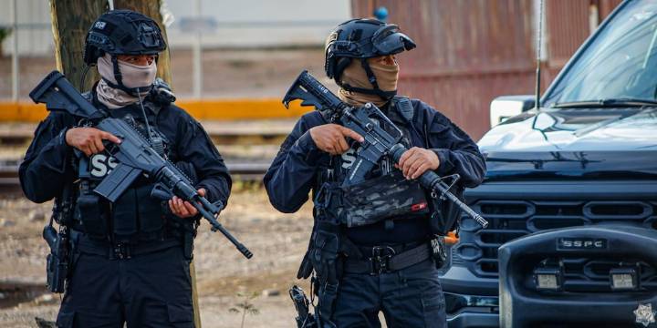 Aseguran tres inmuebles usados como talleres para blindar vehículos en Culiacán, Sinaloa