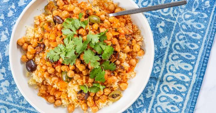 Make flavor-packed chickpea stew in minutes