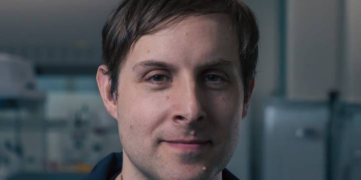 Cofundador de Neuralink revela su nuevo proyecto: un chip en la retina para restaurar la visión