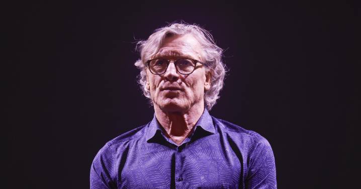 Nacho Duato aduce censura de Ayuso y el PP alude a los premios que le dio mientras el PSOE le «echó de España»