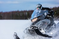 Minnesota and North Dakota snowmobile trails face slow start this season