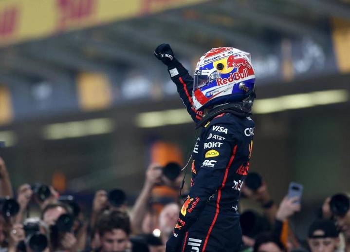 Logra Verstappen la pole para el GP de Abu Dhabi