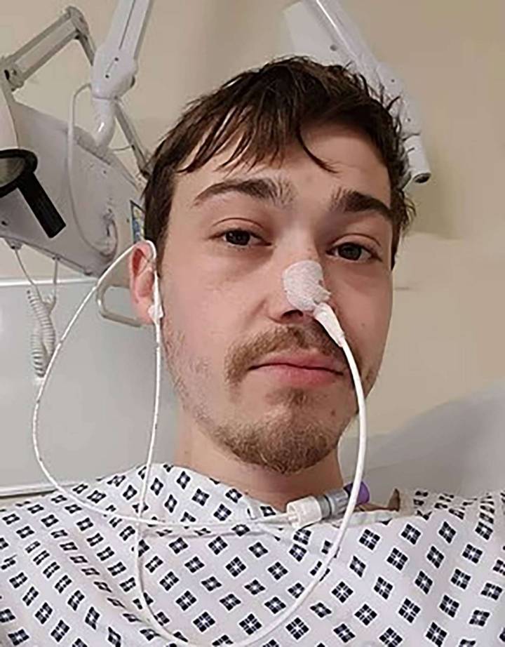 La historia del hombre que vomita 60 veces al día por una extraña enfermedad