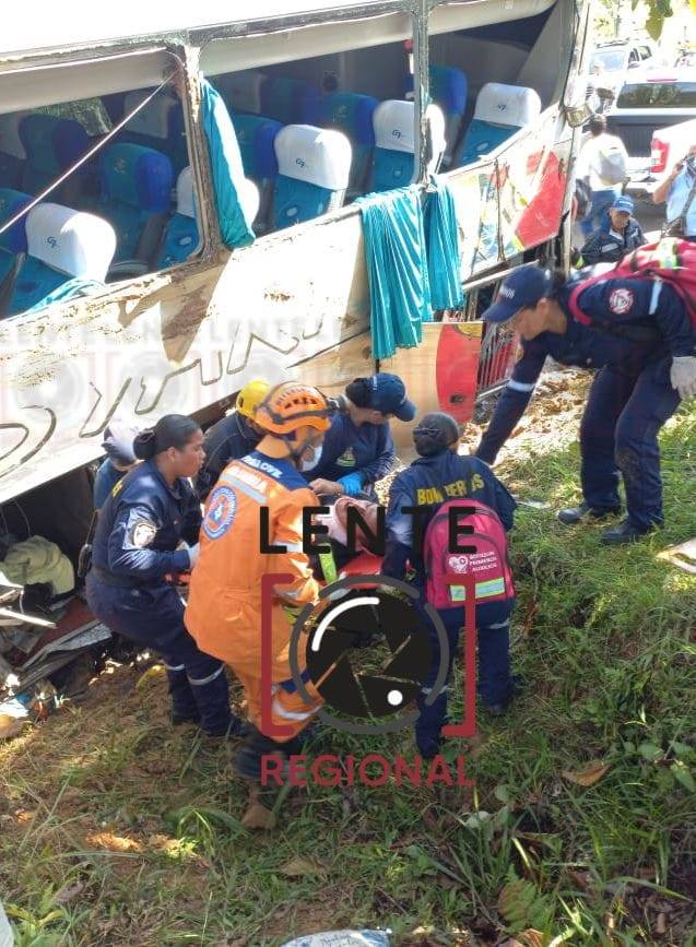 Nueve heridos tras accidente de bus en el sur de Caquetá