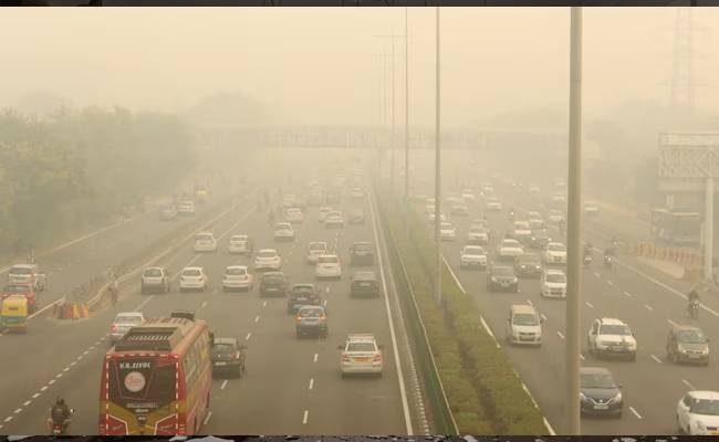 Delhi chokes as AQI nears 'severe' level