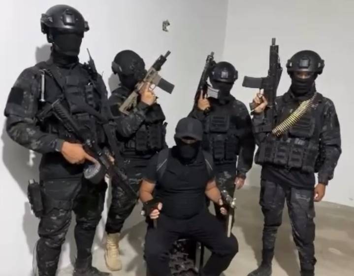 Grupo armado aparece en video dando plazo de 24 horas a fleteros para abandonar la ciudad: anuncian una limpieza social