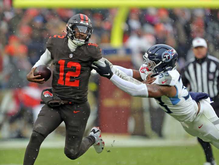 Shedeur Sanders Delivers a Superman Performance, but Browns Still Fall to Titans