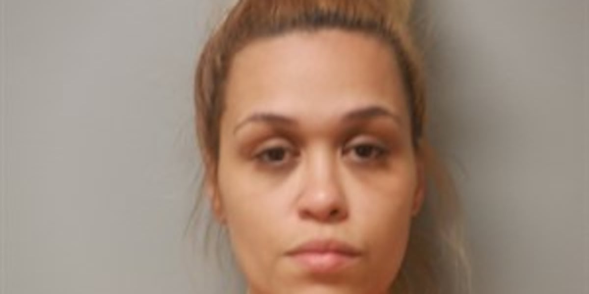 Woman pulled knife over Thanksgiving meal preparation, police say