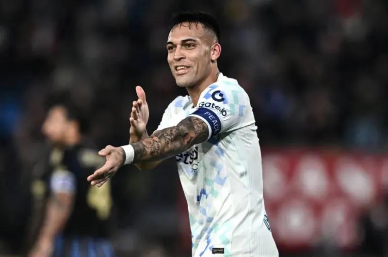 Lautaro Martínez convirtió un doblete en la victoria del Inter