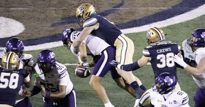 Montana State back in FCS semis with wire-to-wire win over Stephen F. Austin
