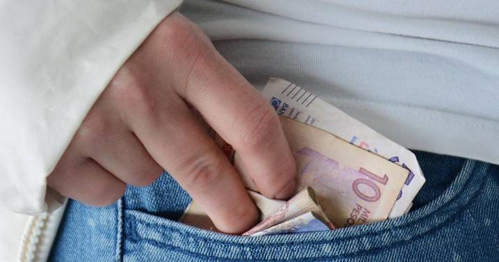 Sin acuerdo en ajuste del salario mínimo para el 2026: centrales se mantiene en que debe superar los 2 dígitos