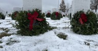 Thousands of wreaths honor veterans at Camp Nelson